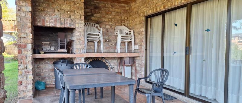 6 Bedroom Property for Sale in Groot Brakrivier Central Western Cape